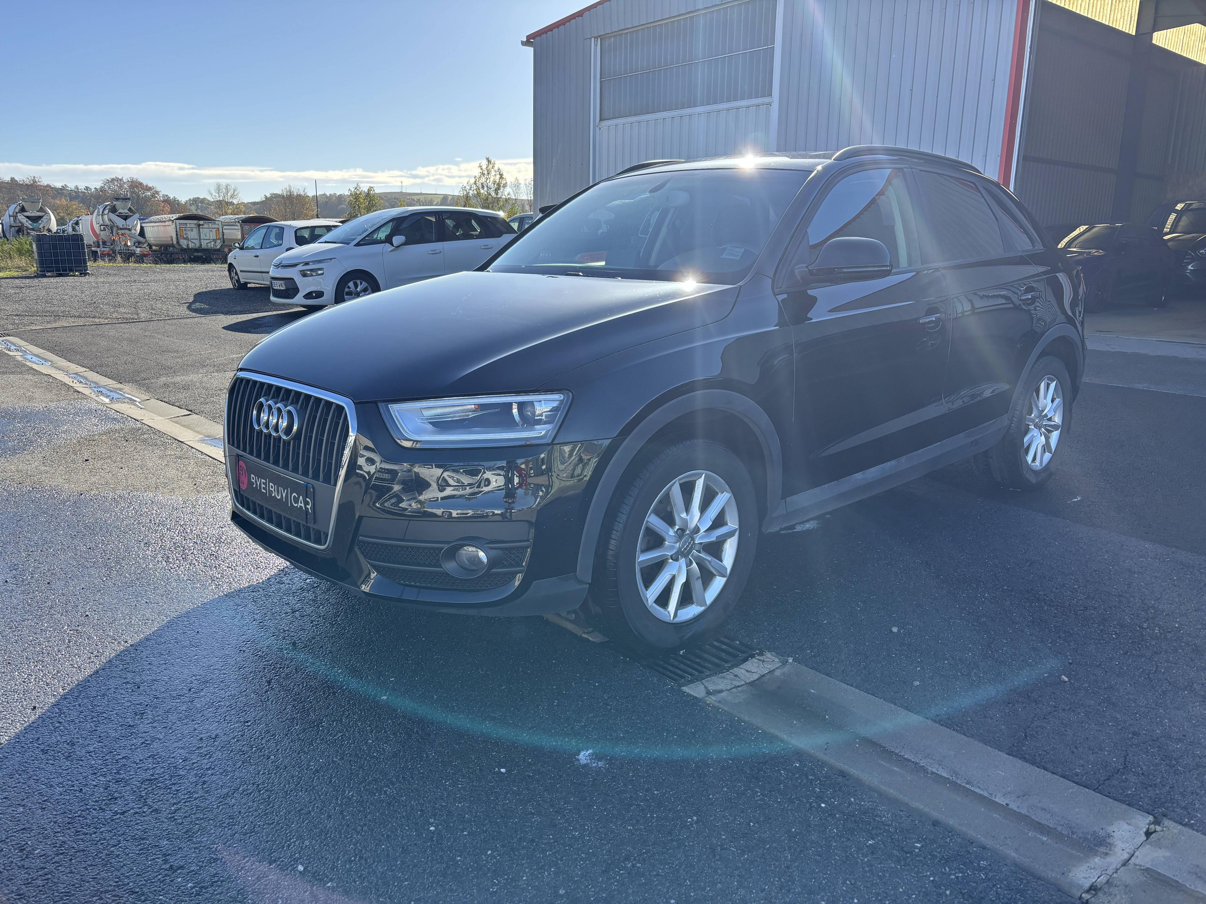 AUDI Q3