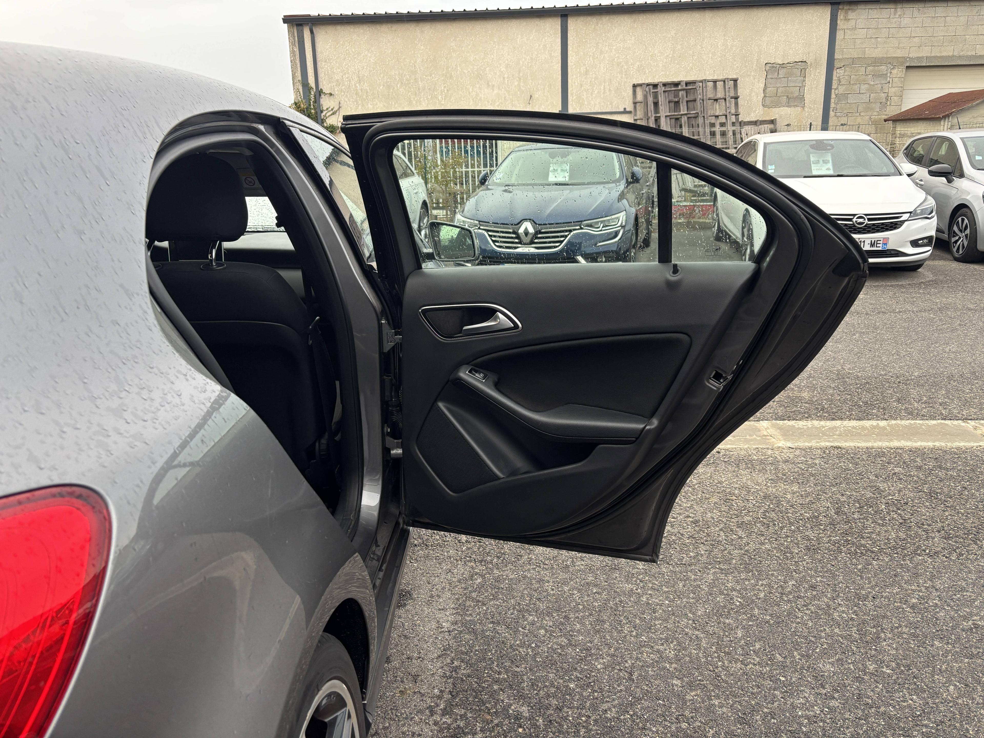 MERCEDES-BENZ CLASSE A