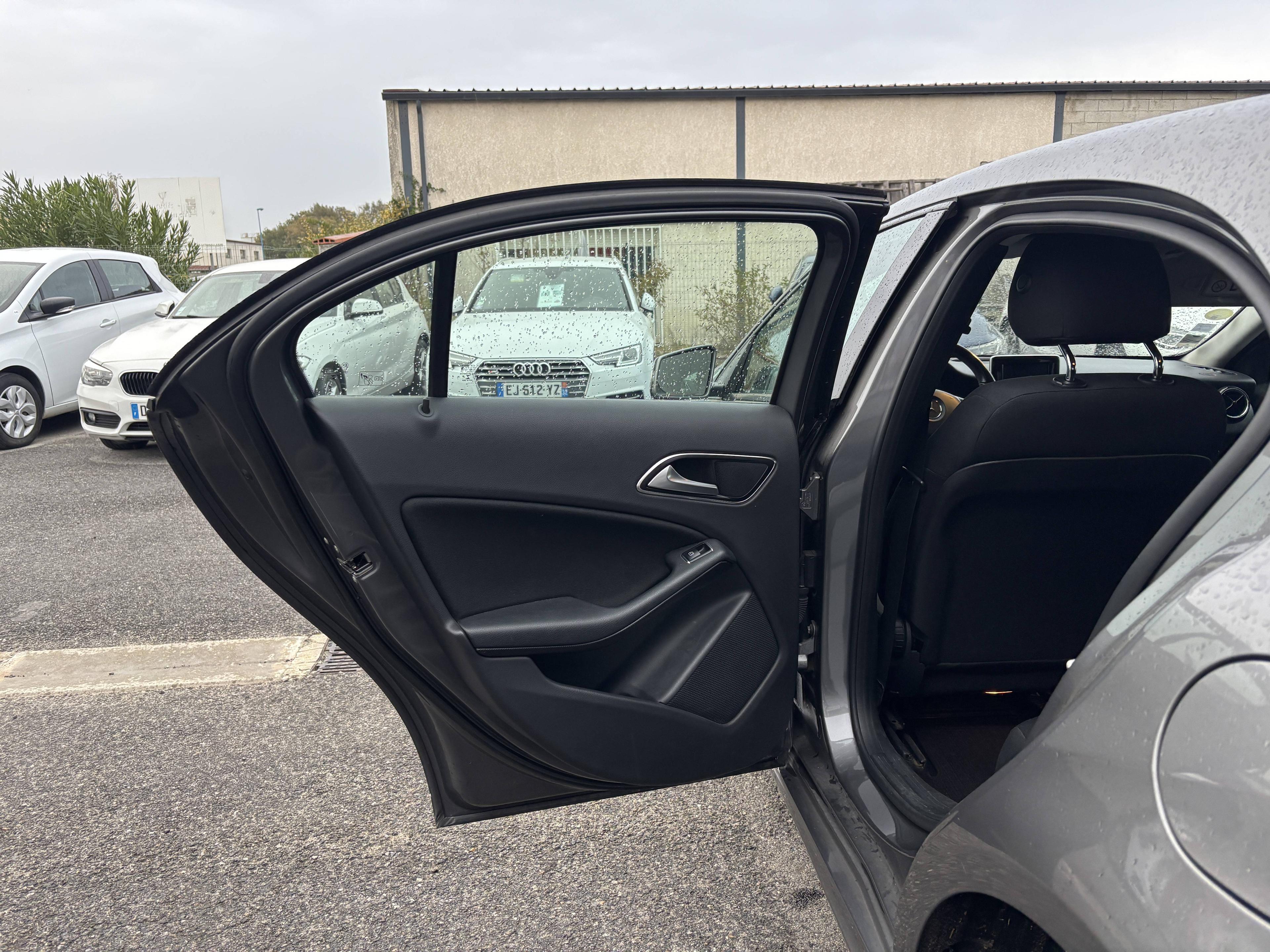 MERCEDES-BENZ CLASSE A