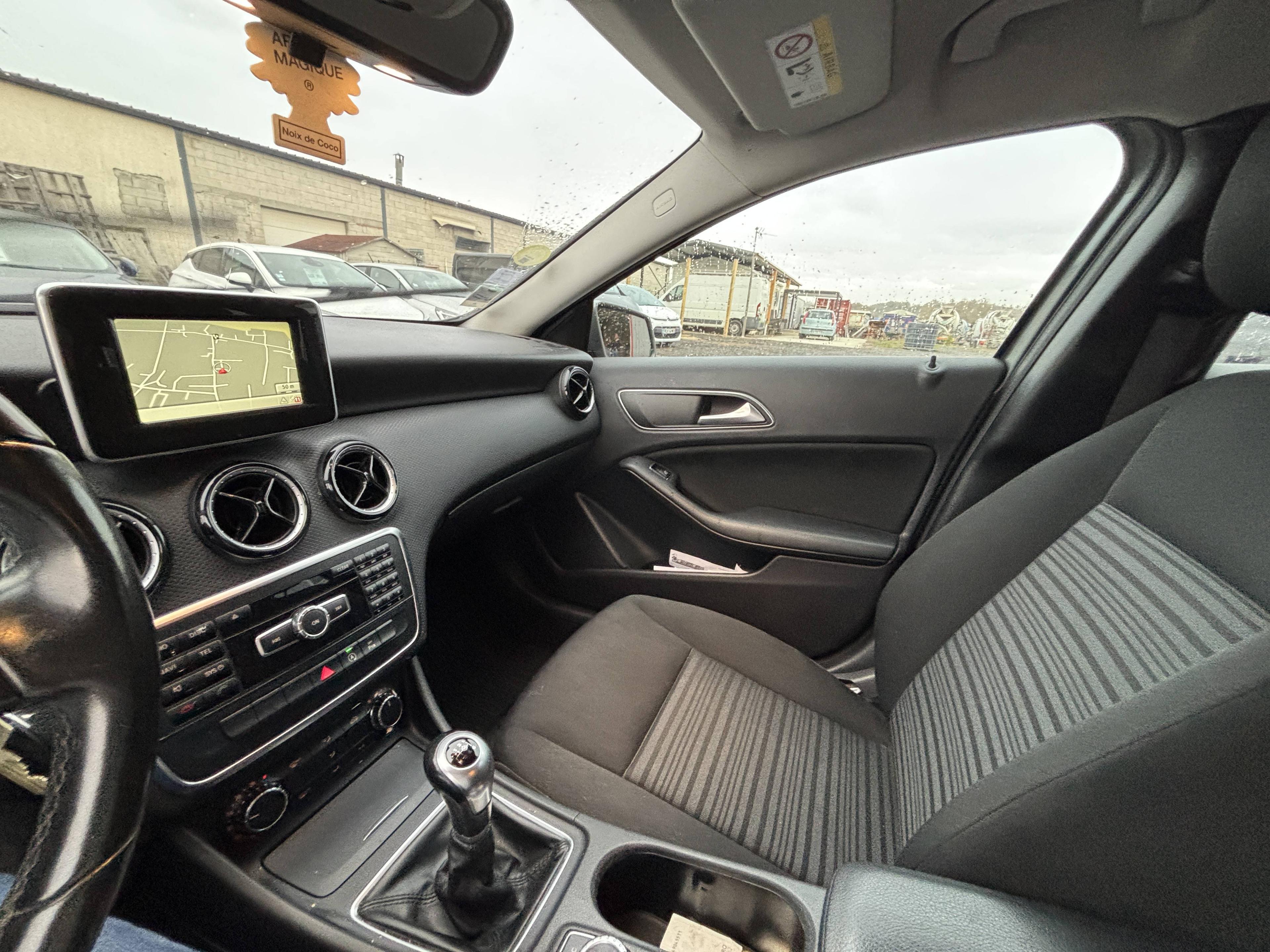 MERCEDES-BENZ CLASSE A