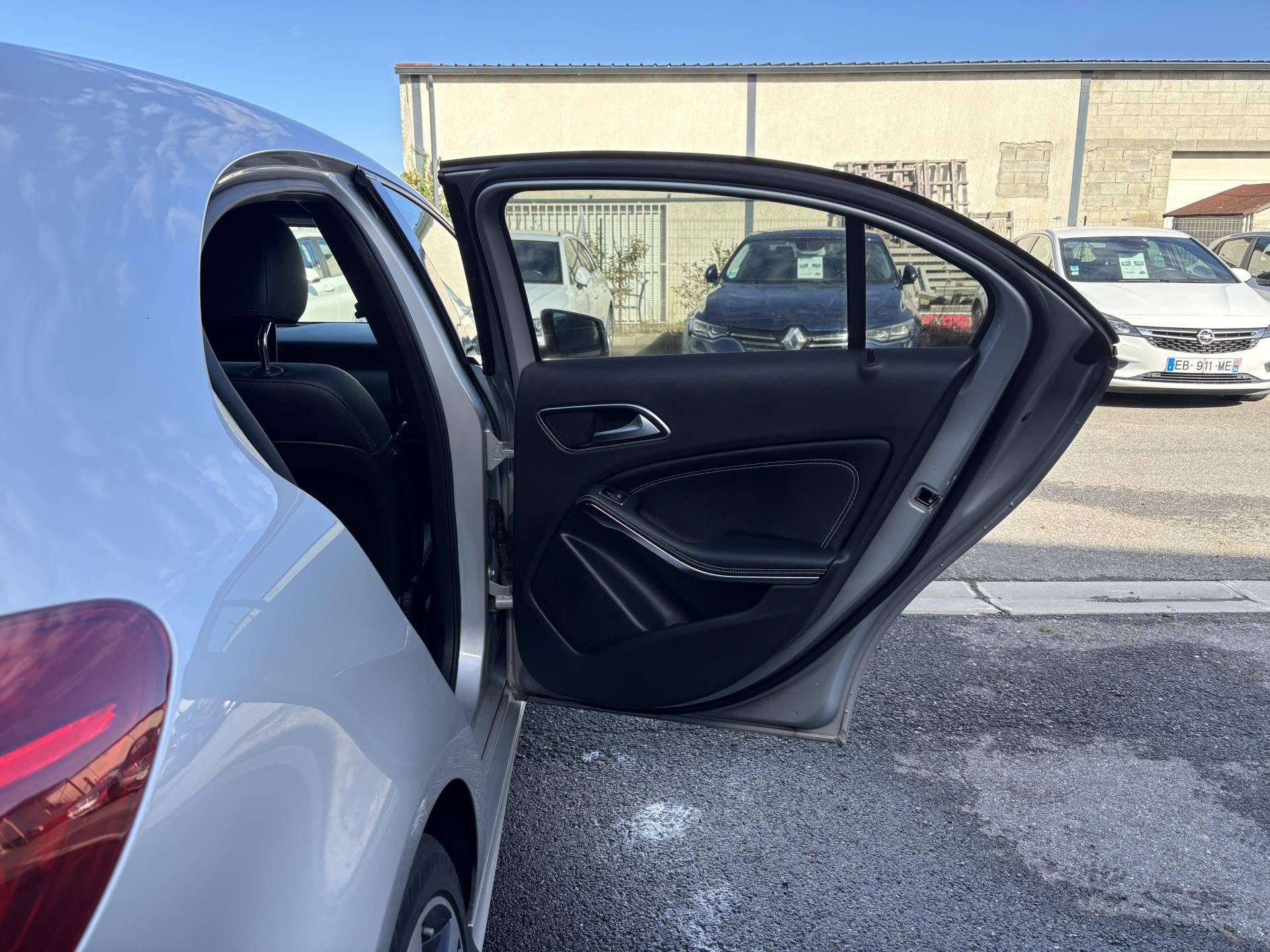 MERCEDES-BENZ CLASSE A