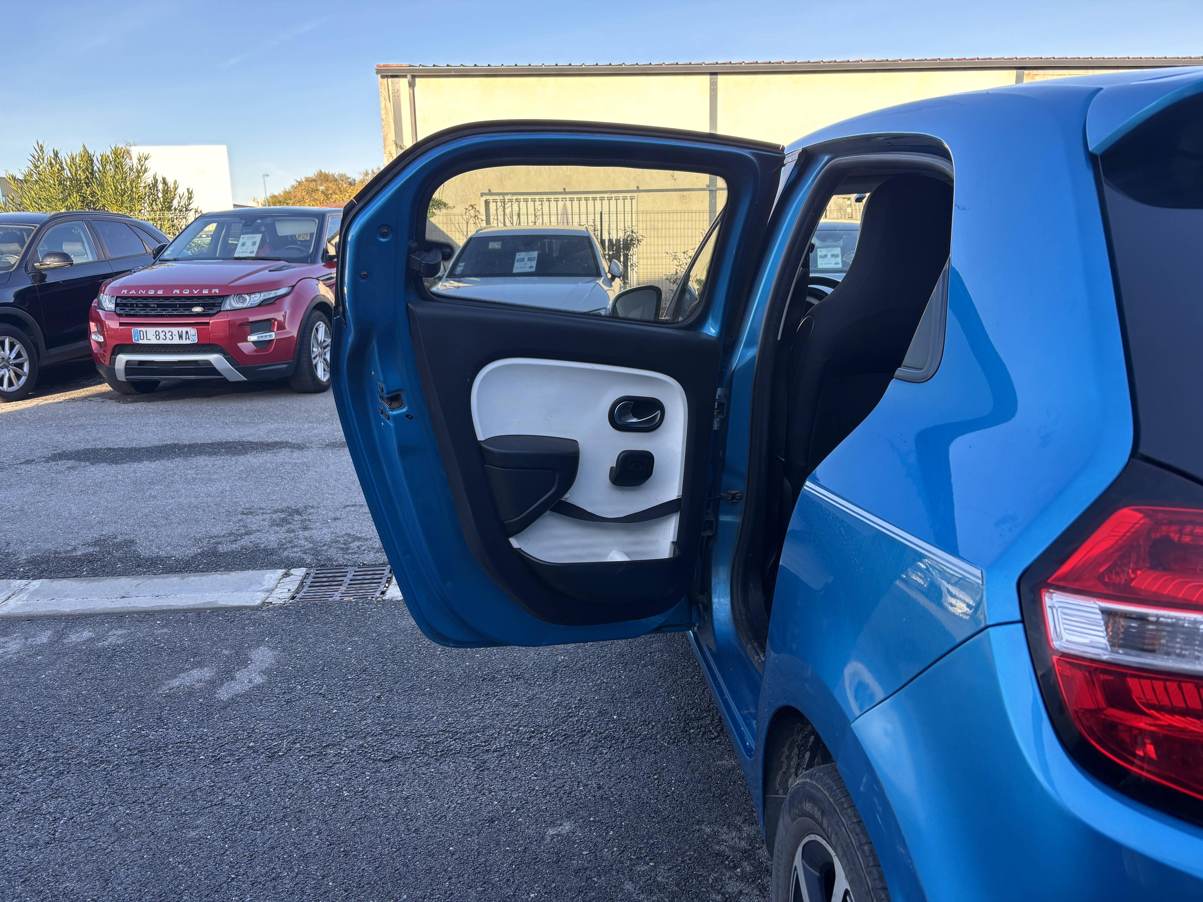 RENAULT TWINGO