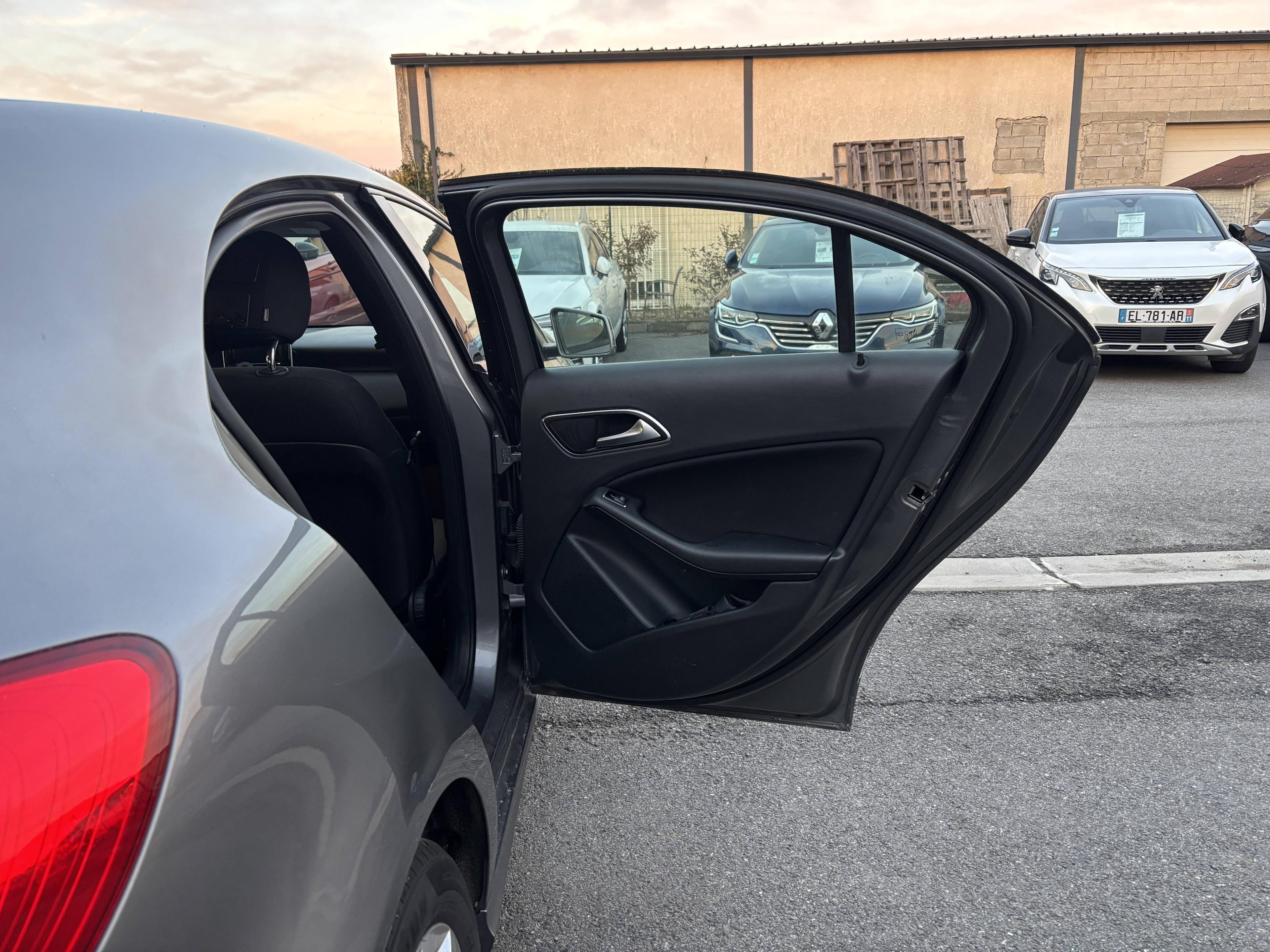 MERCEDES-BENZ CLASSE A