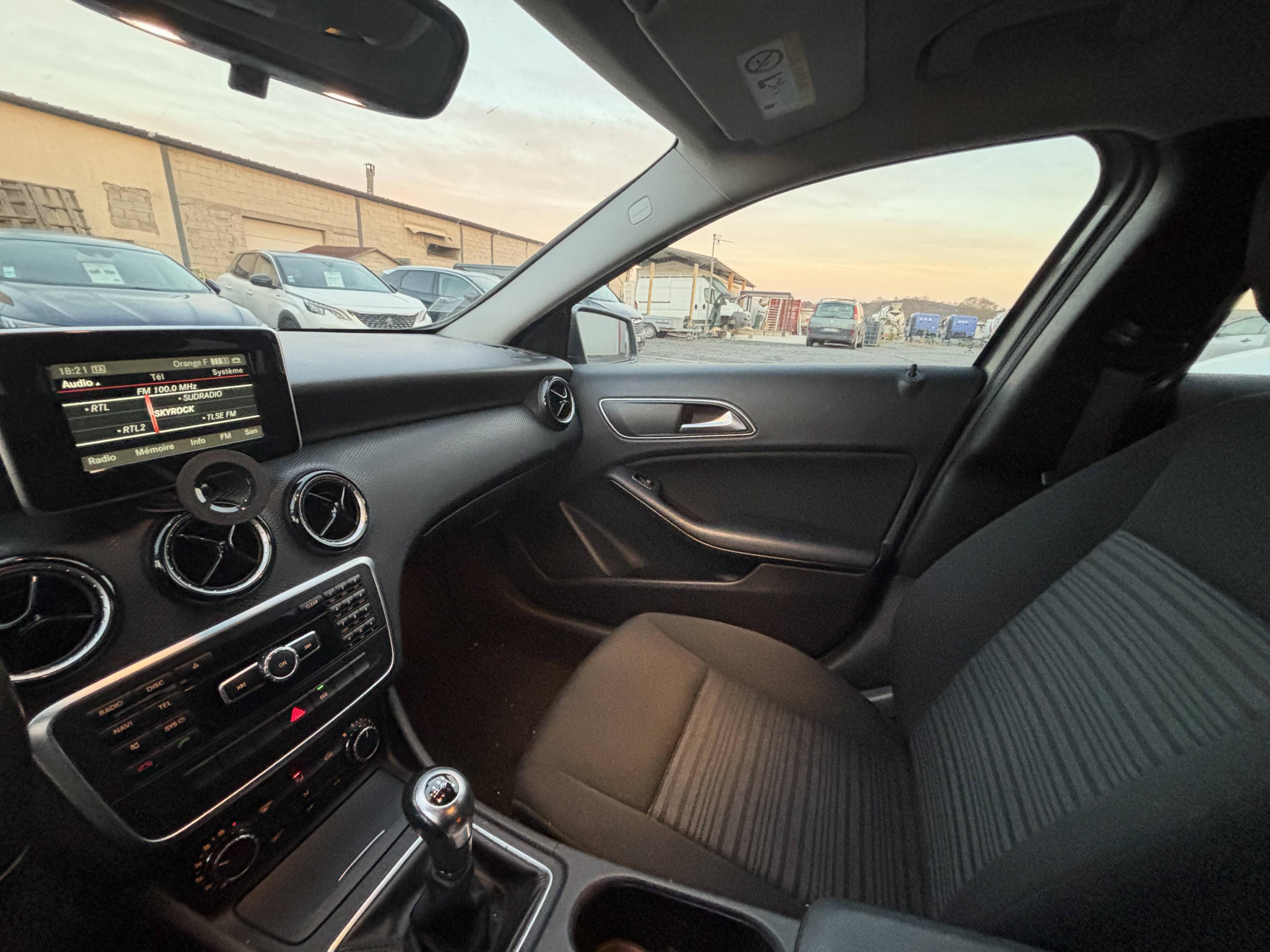 MERCEDES-BENZ CLASSE A