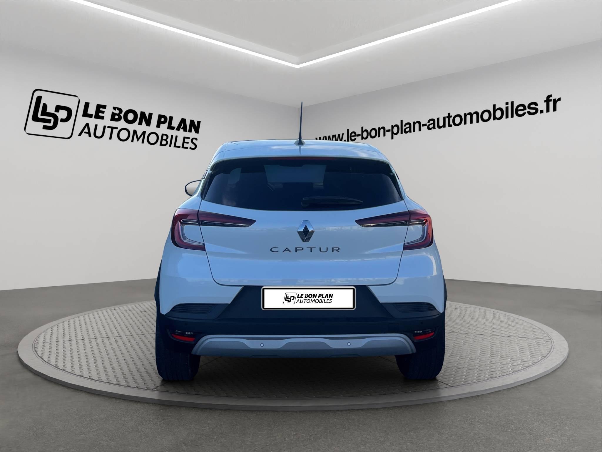 RENAULT CAPTUR