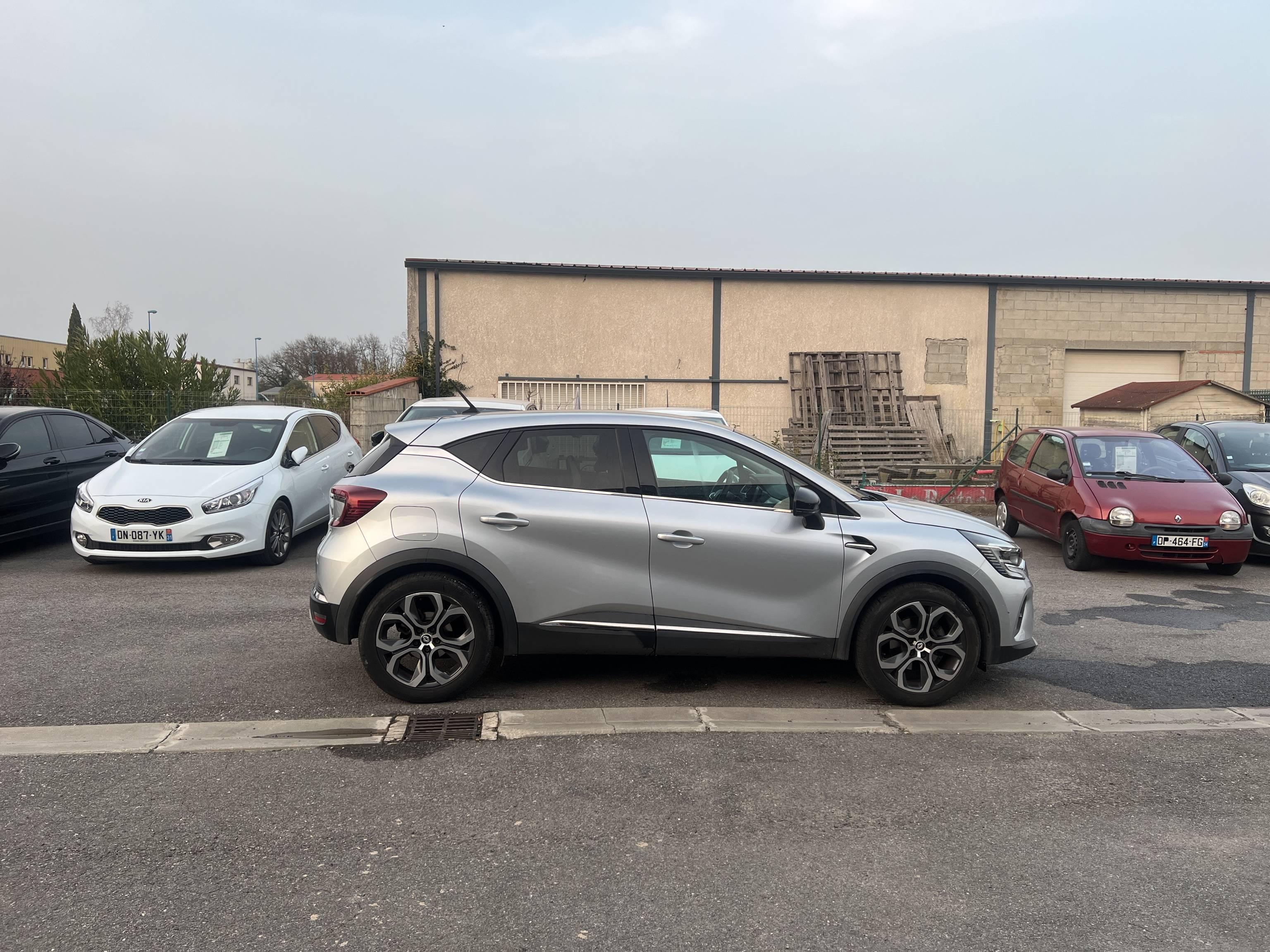 RENAULT CAPTUR