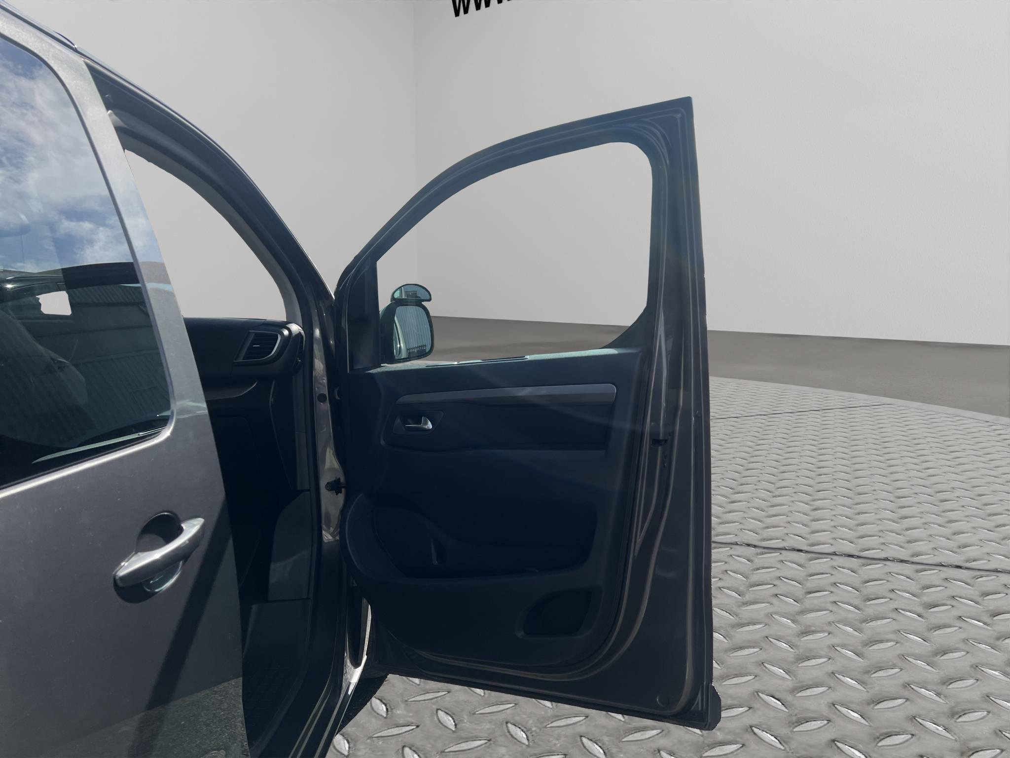 CITROËN JUMPY SPACETOURER