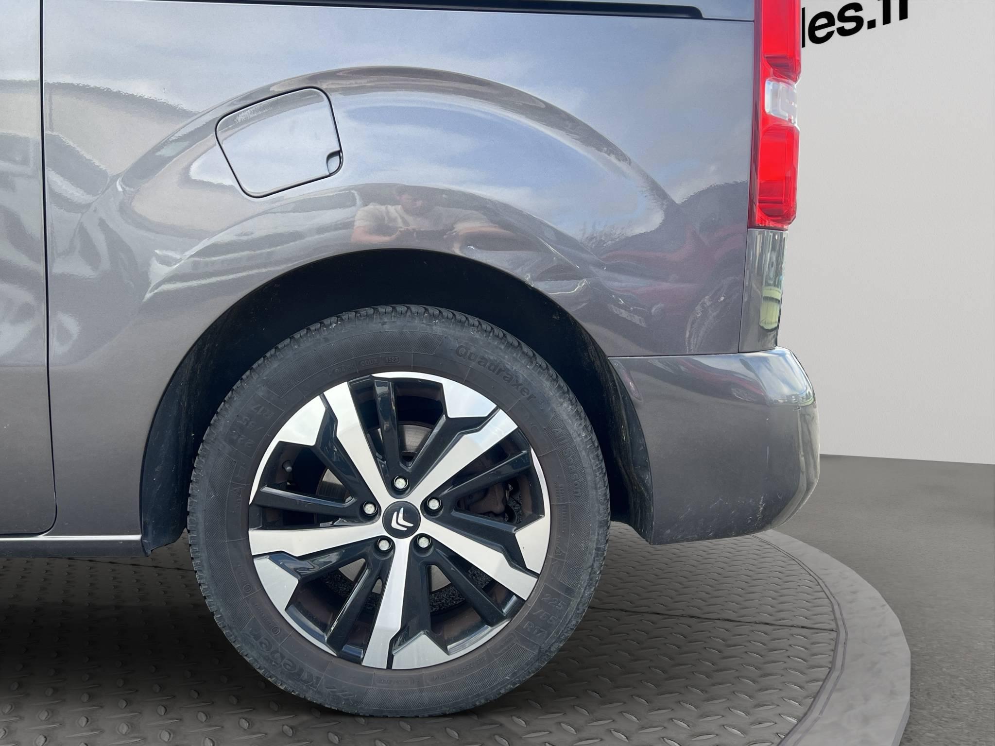 CITROËN JUMPY SPACETOURER