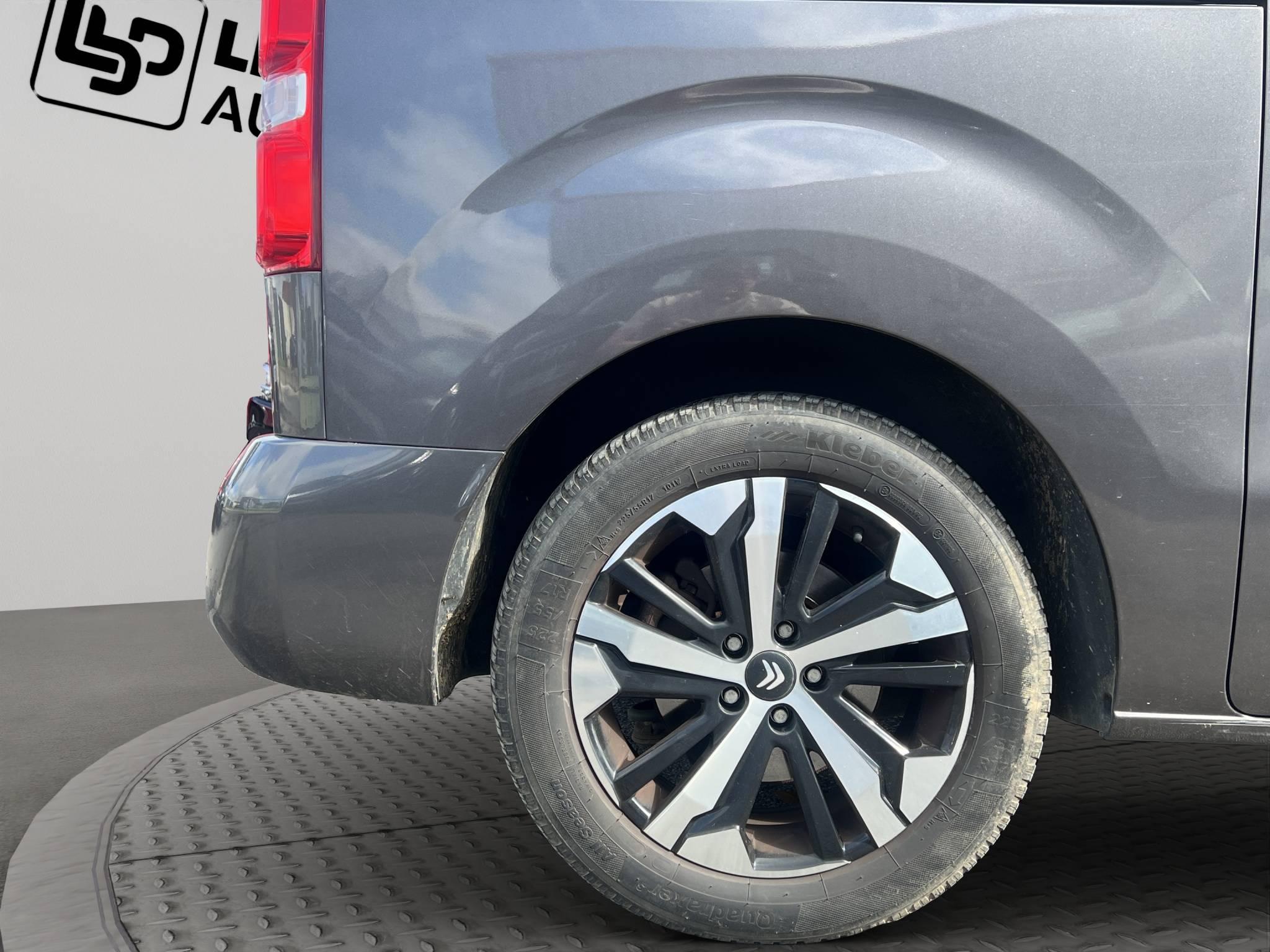 CITROËN JUMPY SPACETOURER