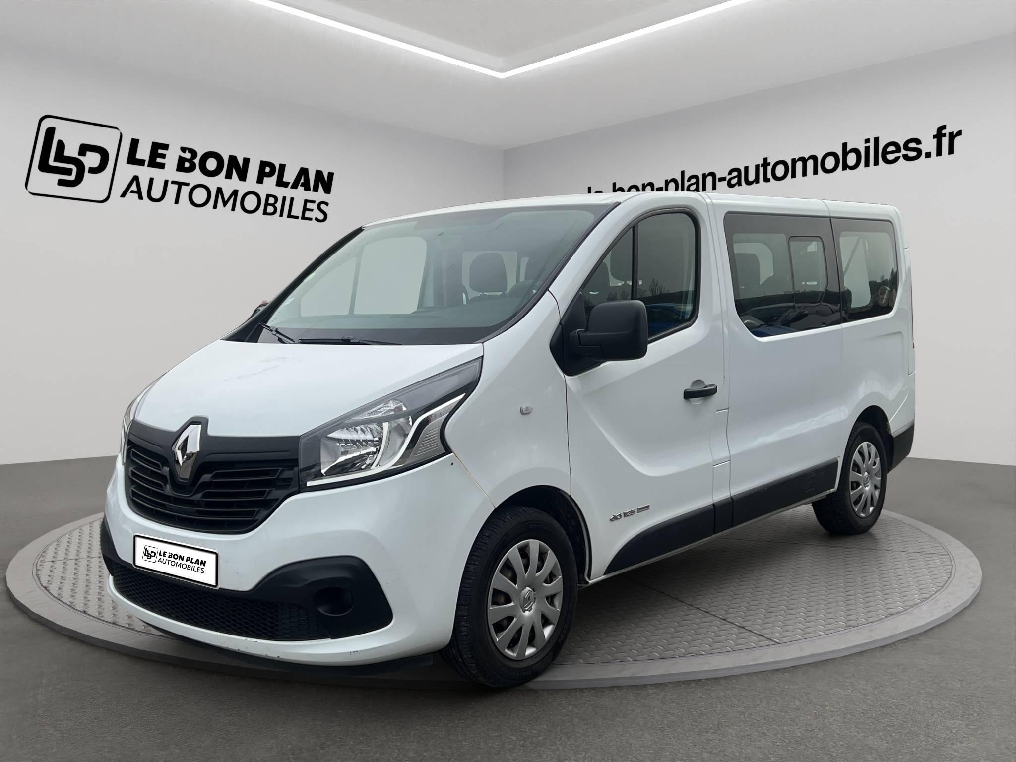 RENAULT TRAFIC COMBI