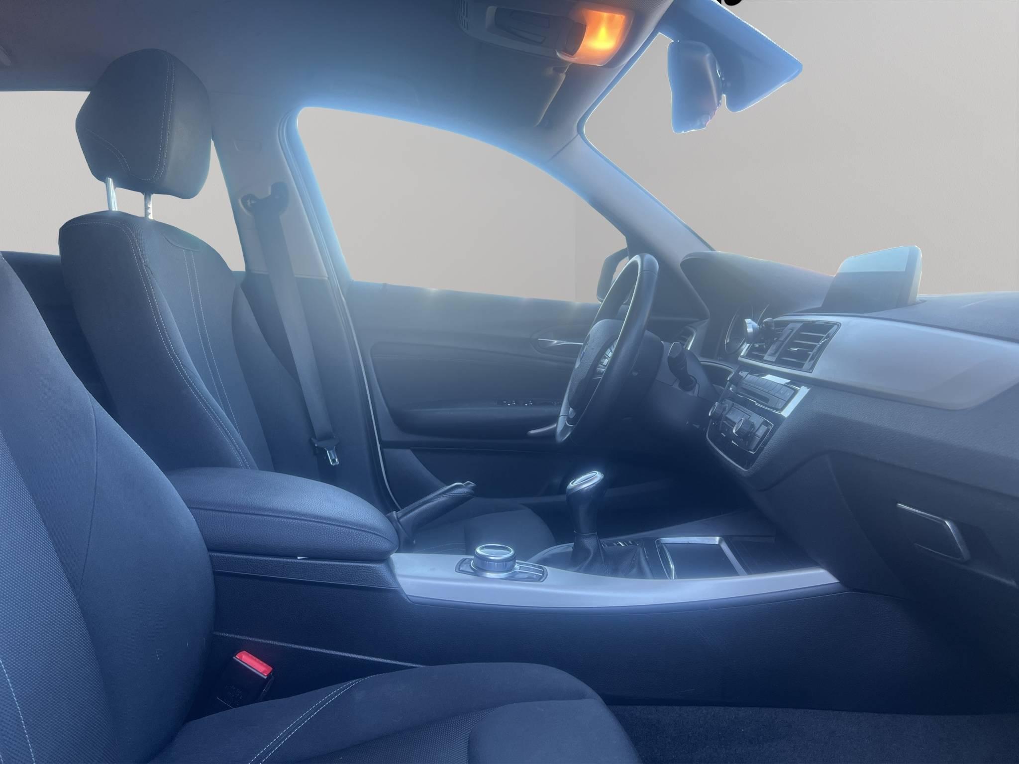 BMW 1 BERLINE 5PORTE