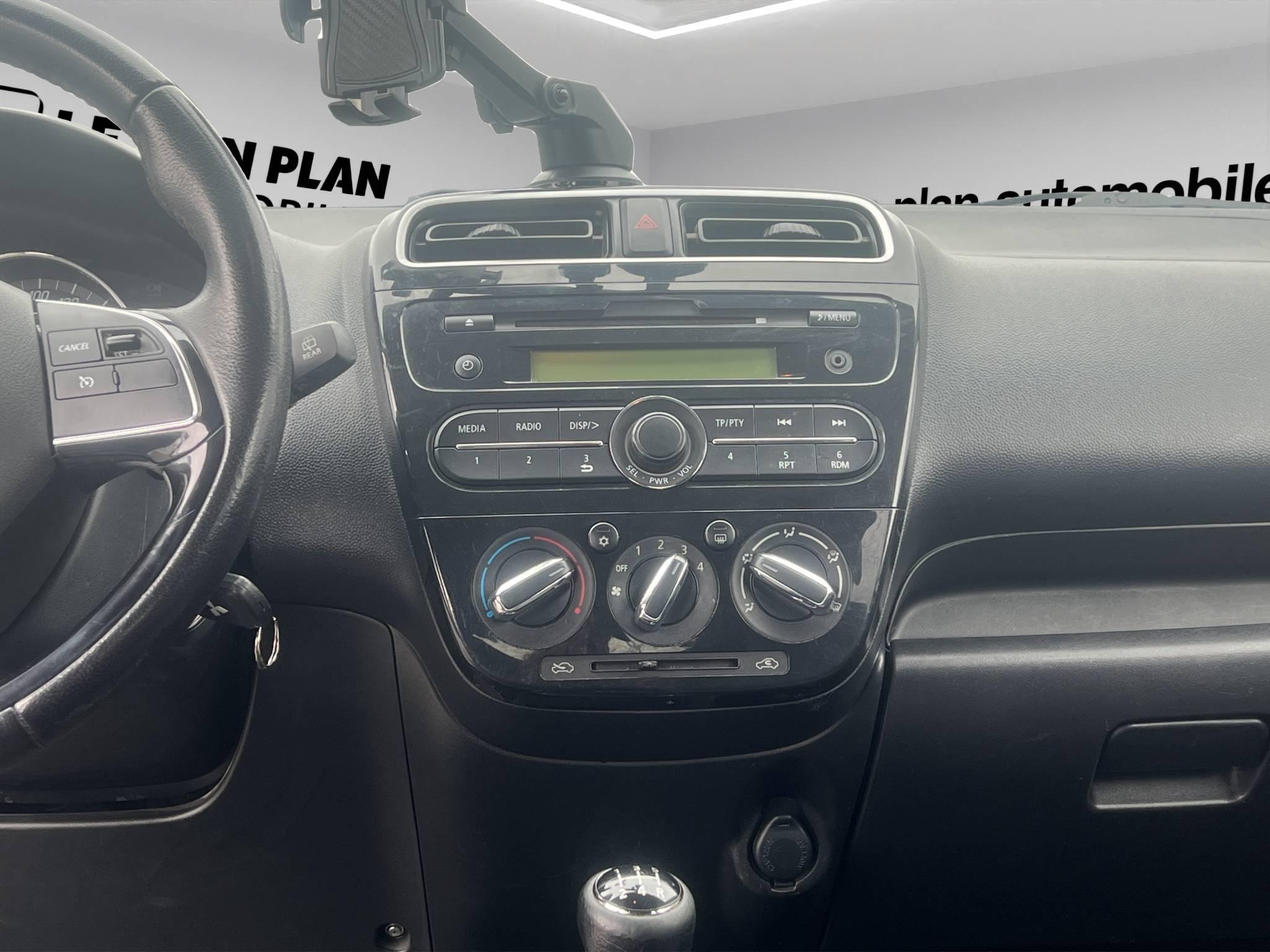 MITSUBISHI SPACE STAR