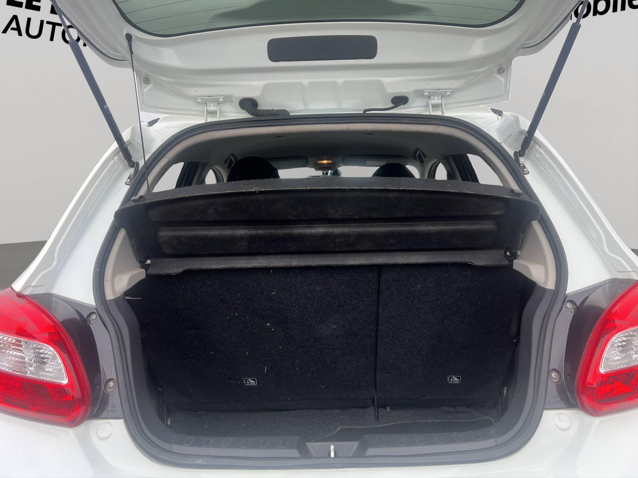 MITSUBISHI SPACE STAR