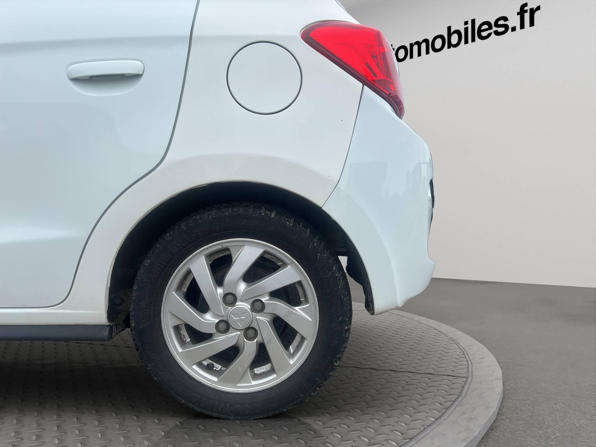 MITSUBISHI SPACE STAR