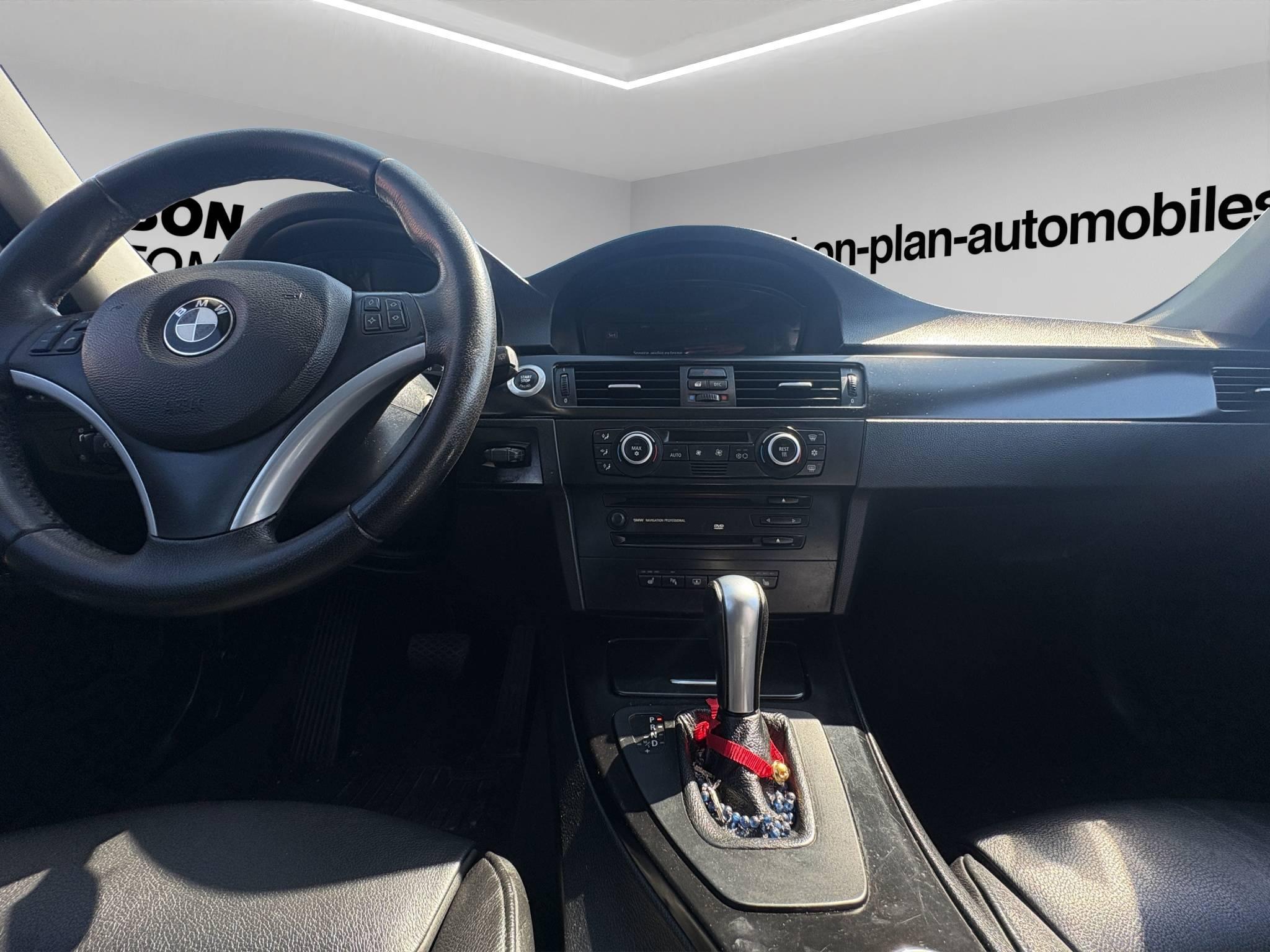 BMW SÉRIE 3