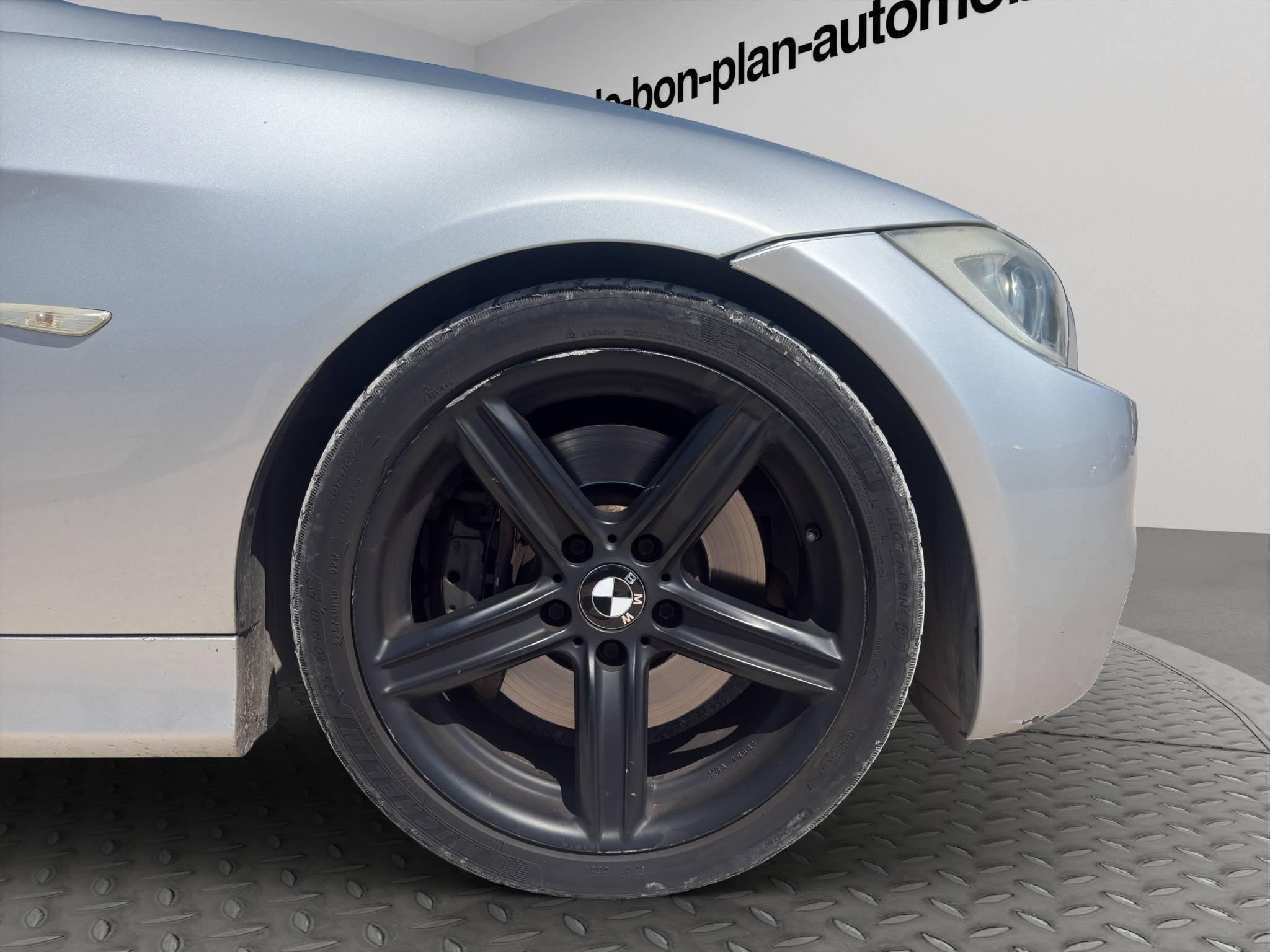 BMW SÉRIE 3