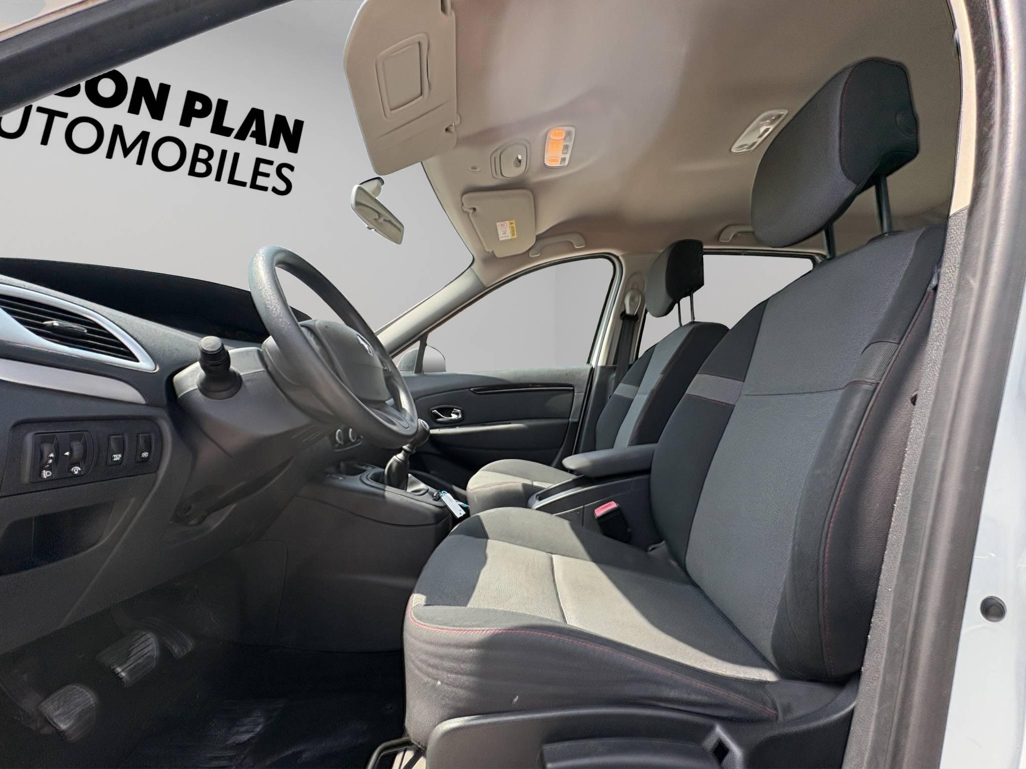 RENAULT SCENIC
