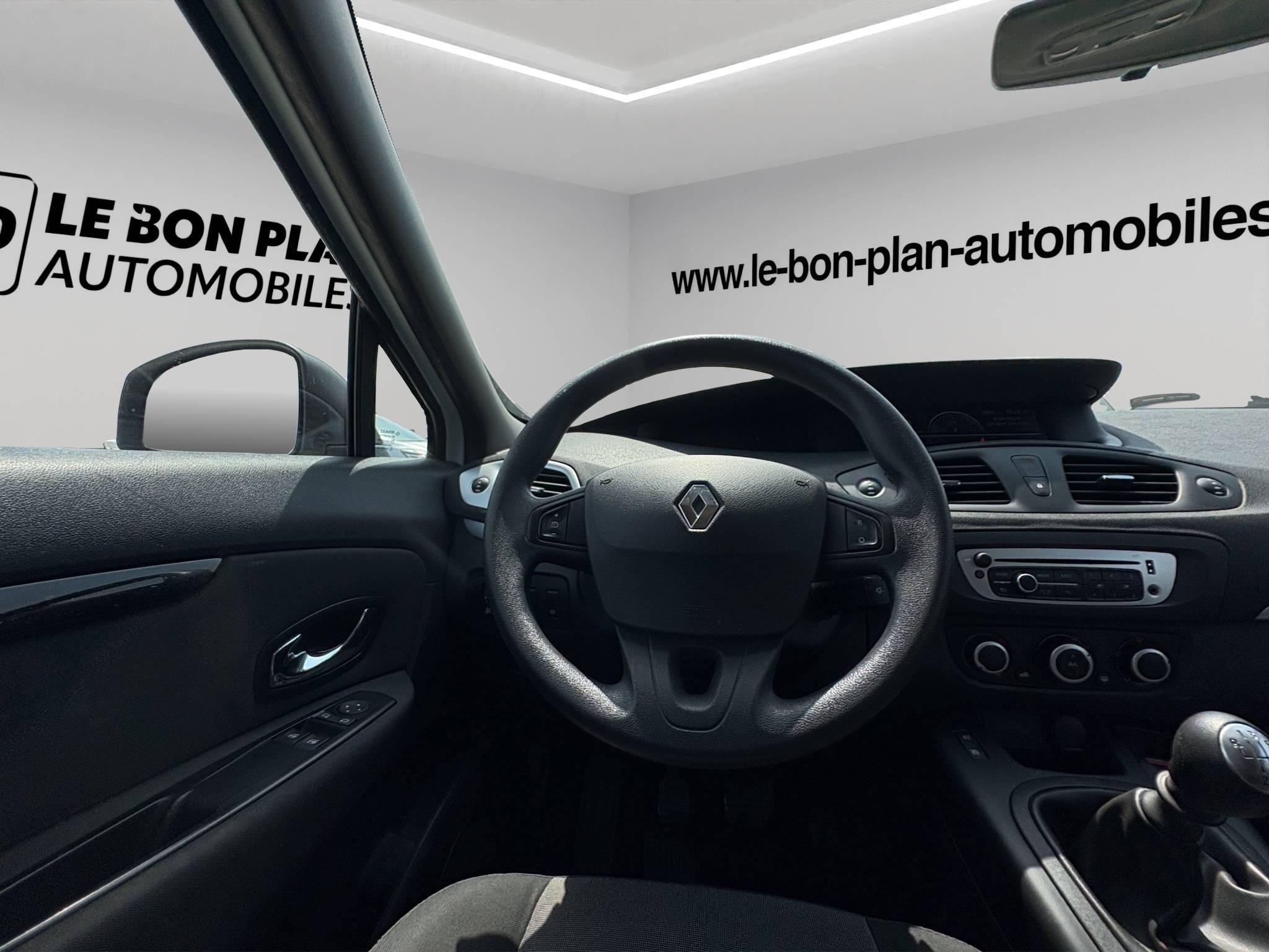 RENAULT SCENIC