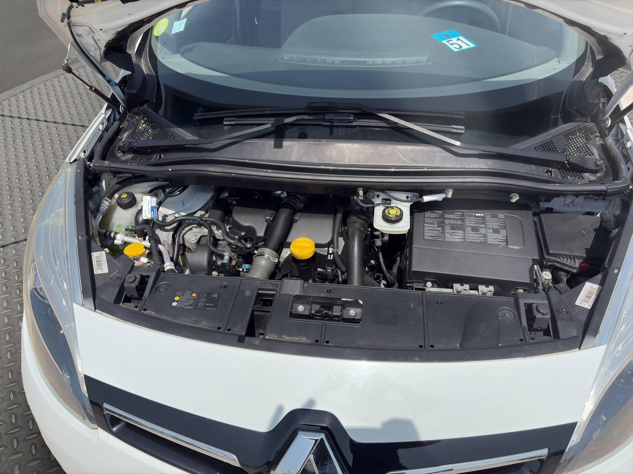 RENAULT SCENIC