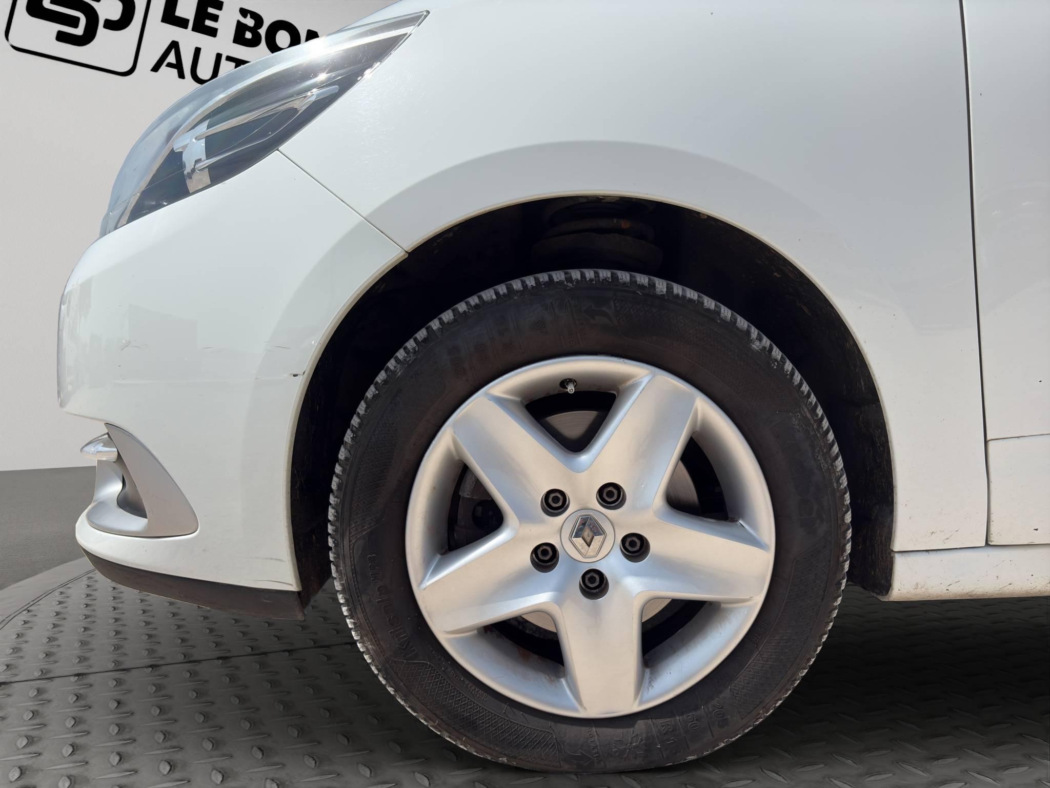 RENAULT SCENIC