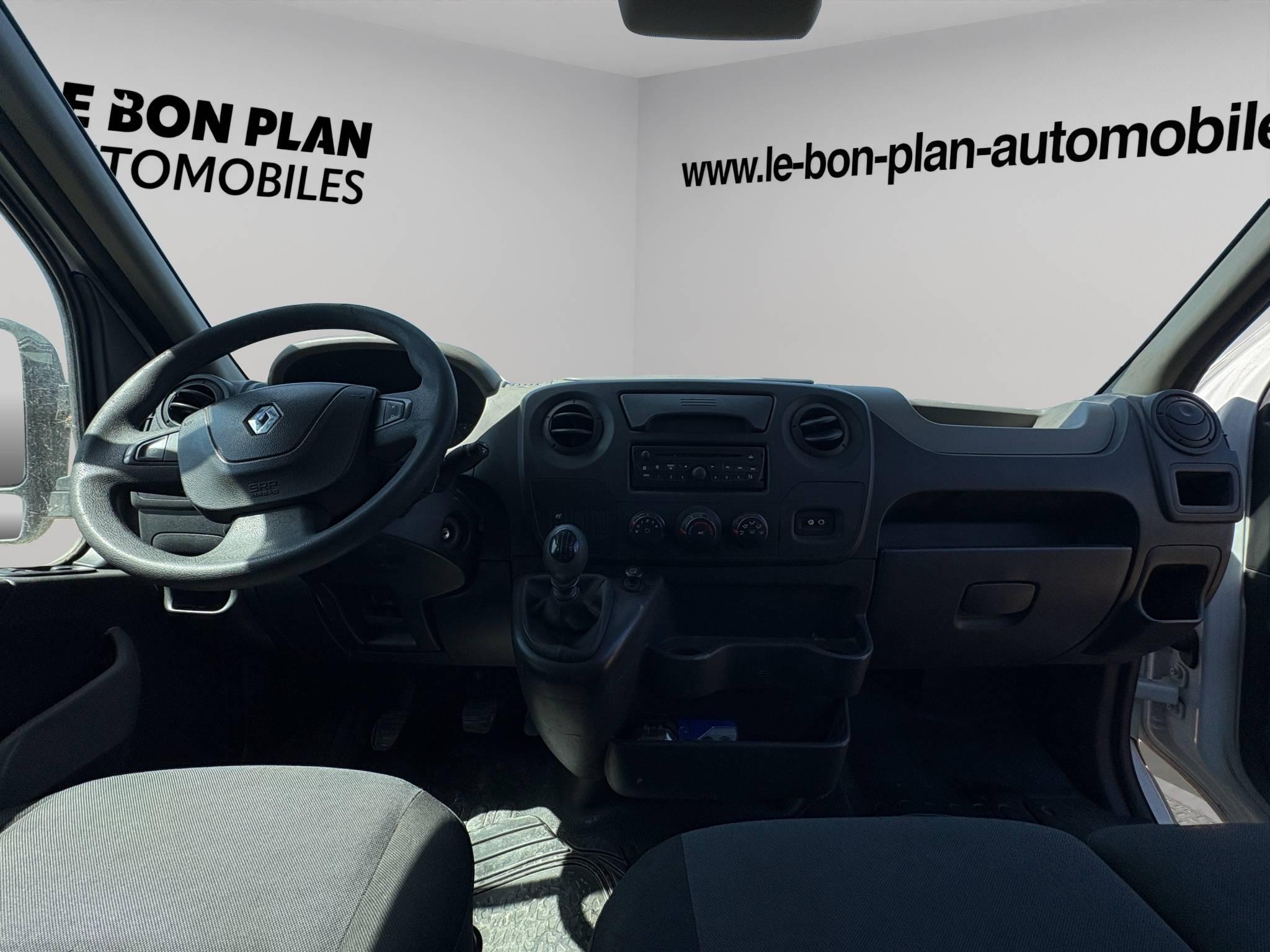 RENAULT MASTER