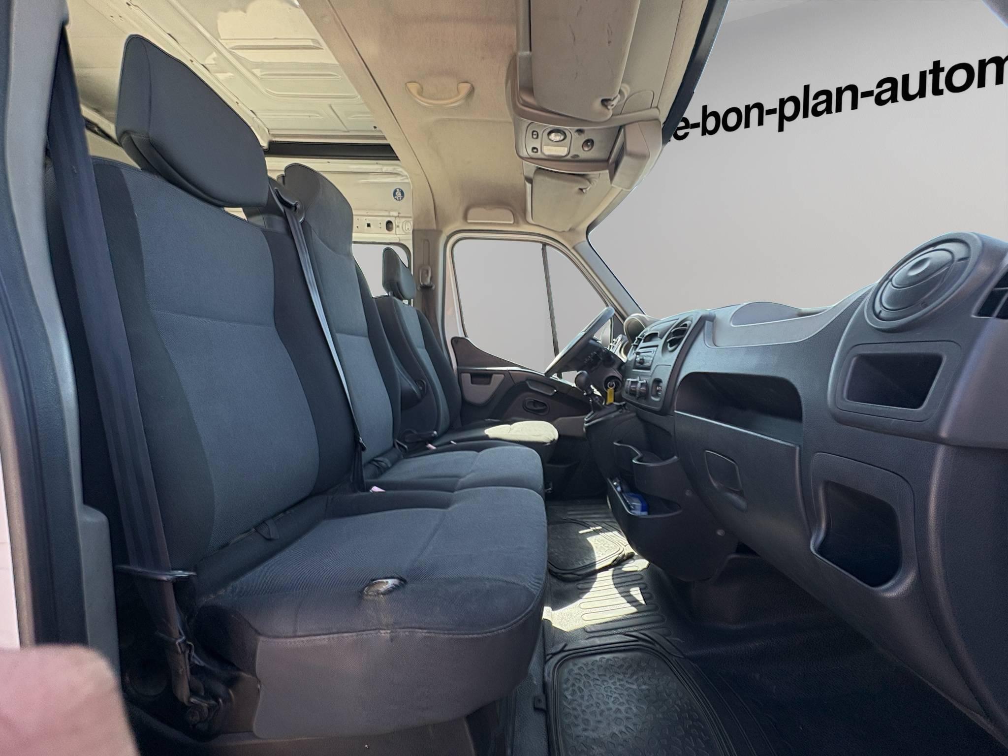 RENAULT MASTER