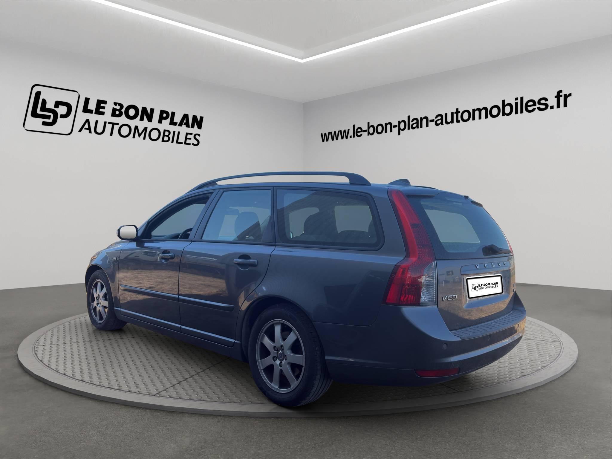VOLVO V50