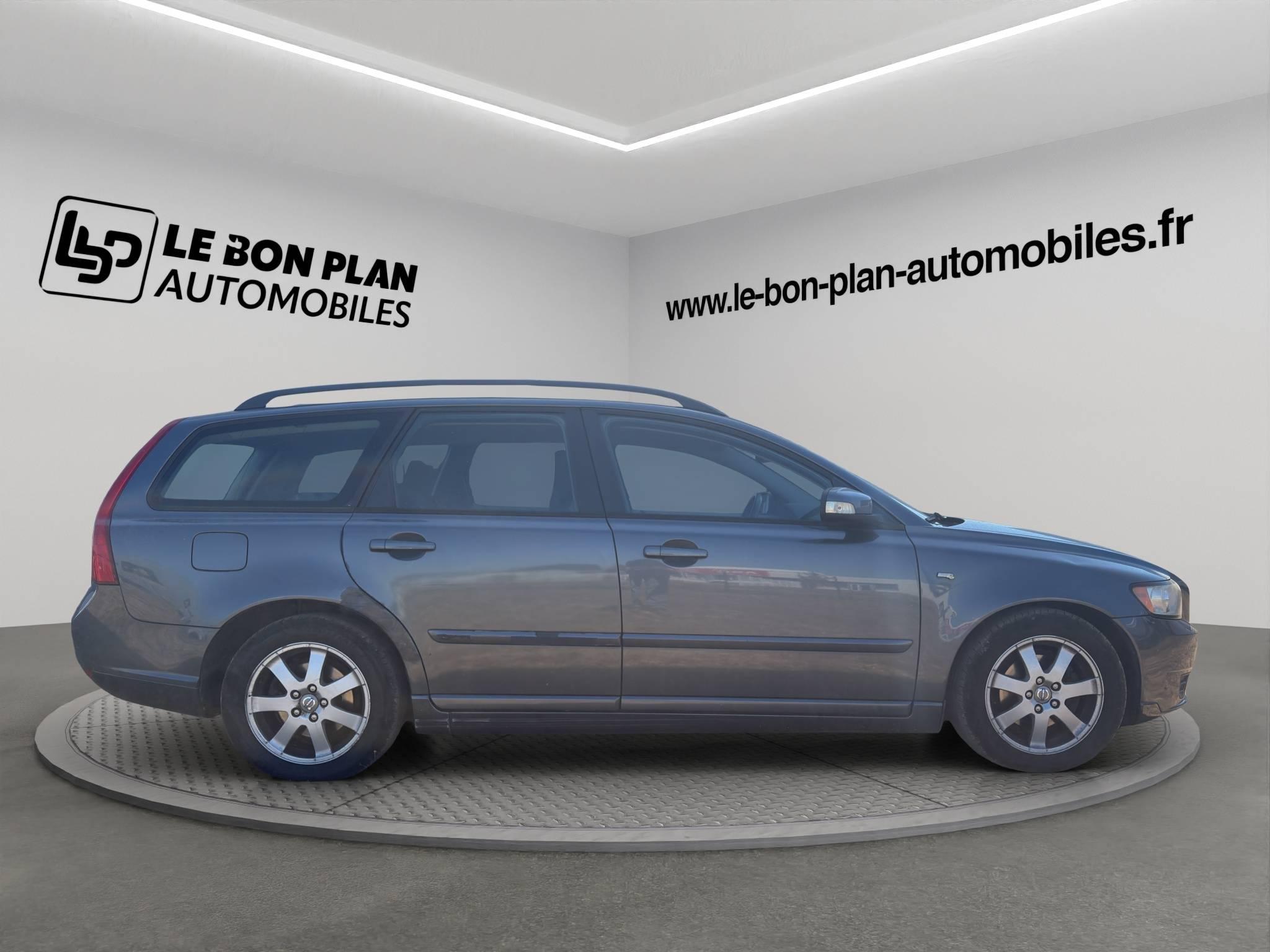 VOLVO V50